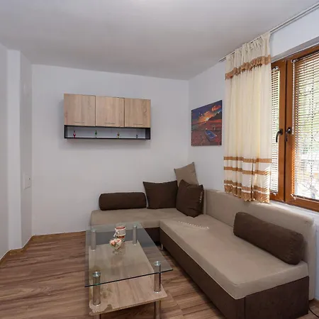 димови Feriehus *